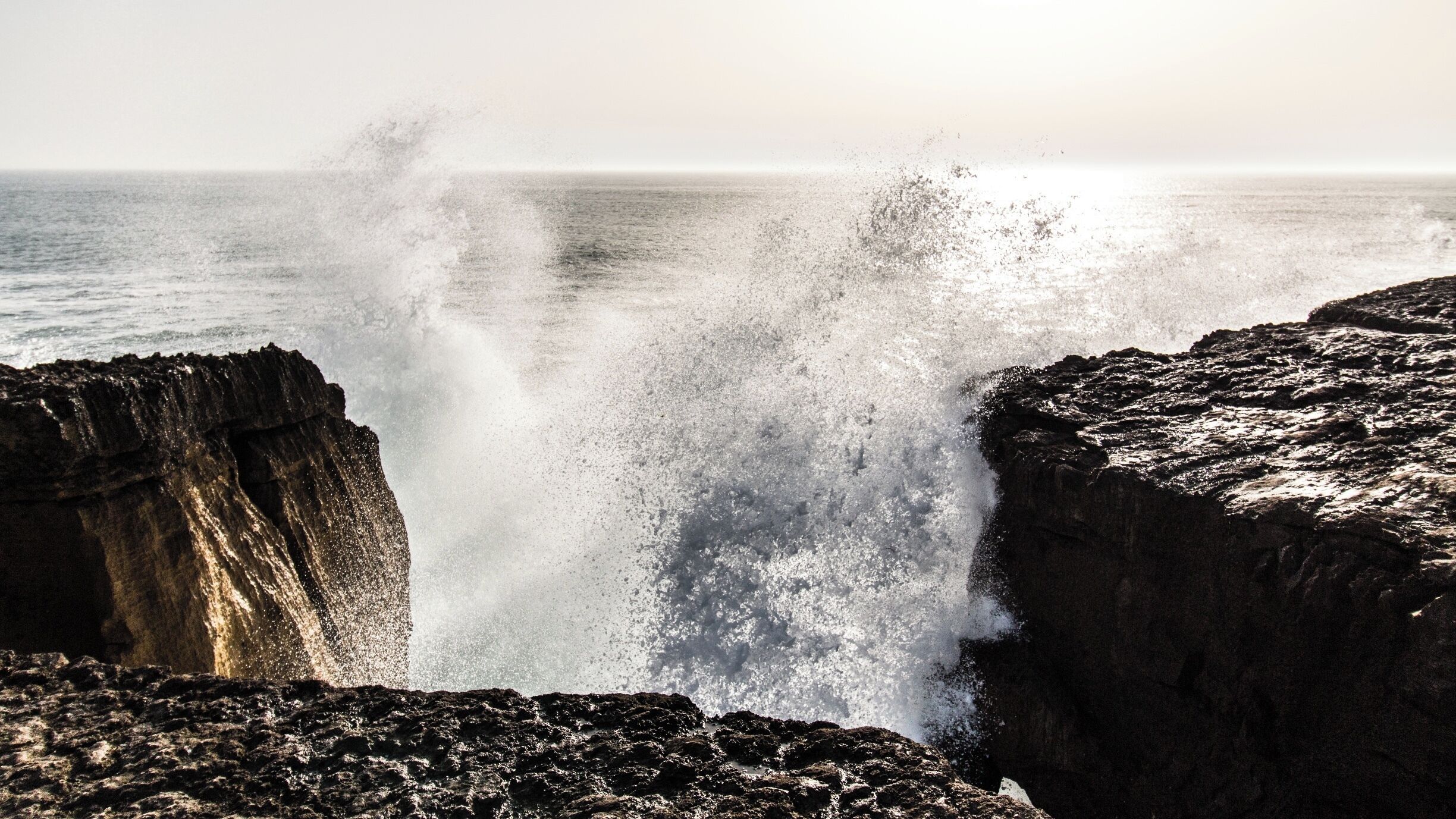 The angry ocean rises !