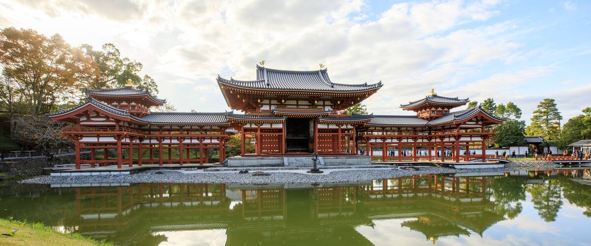 The Byodo-In Temple is a non-denominational temple located on the island of O'ahu in Hawai'i at the Valley of the Temples