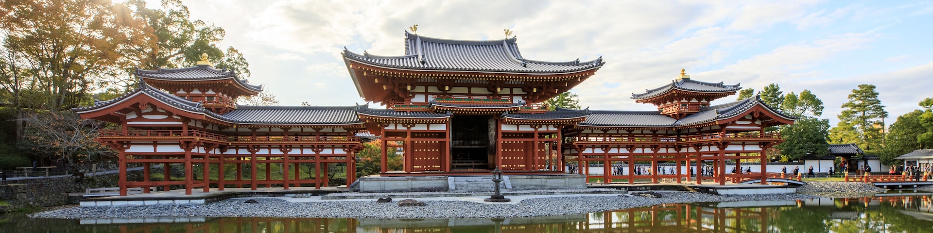 The Byodo-In Temple is a non-denominational temple located on the island of O'ahu in Hawai'i at the Valley of the Temples