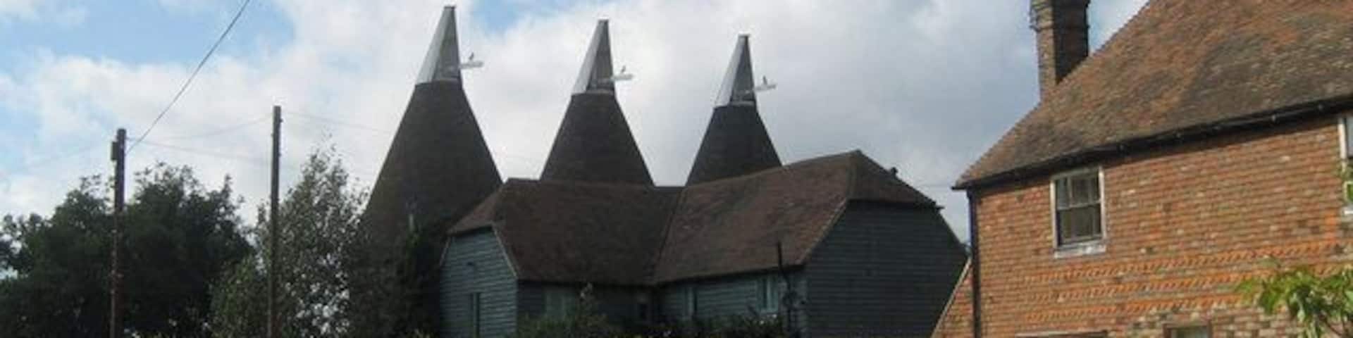 Elphicks Farm, Water Lane, Hunton, Kent