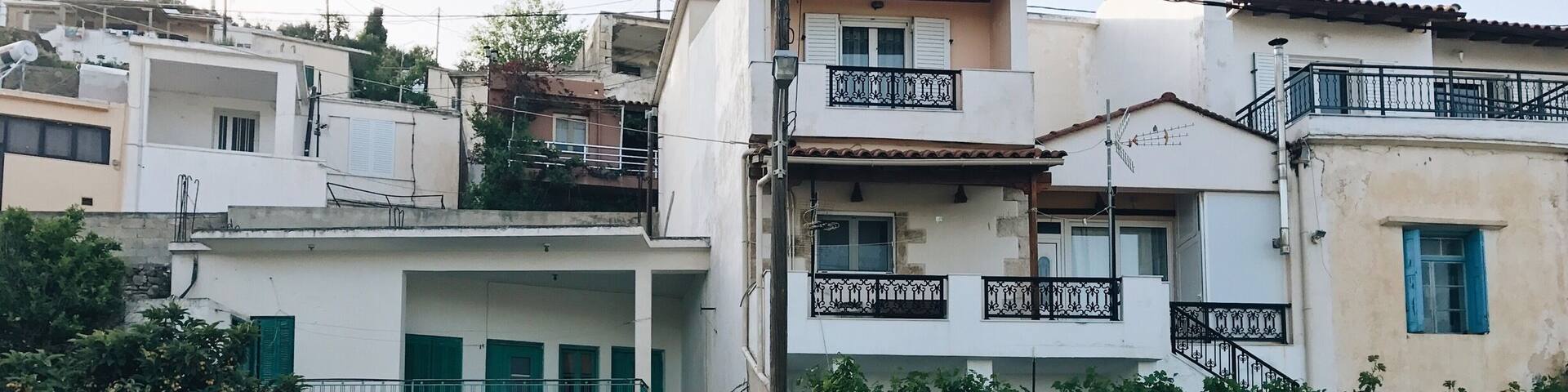 Pit stop in Chamaizi, just outside of Siteia