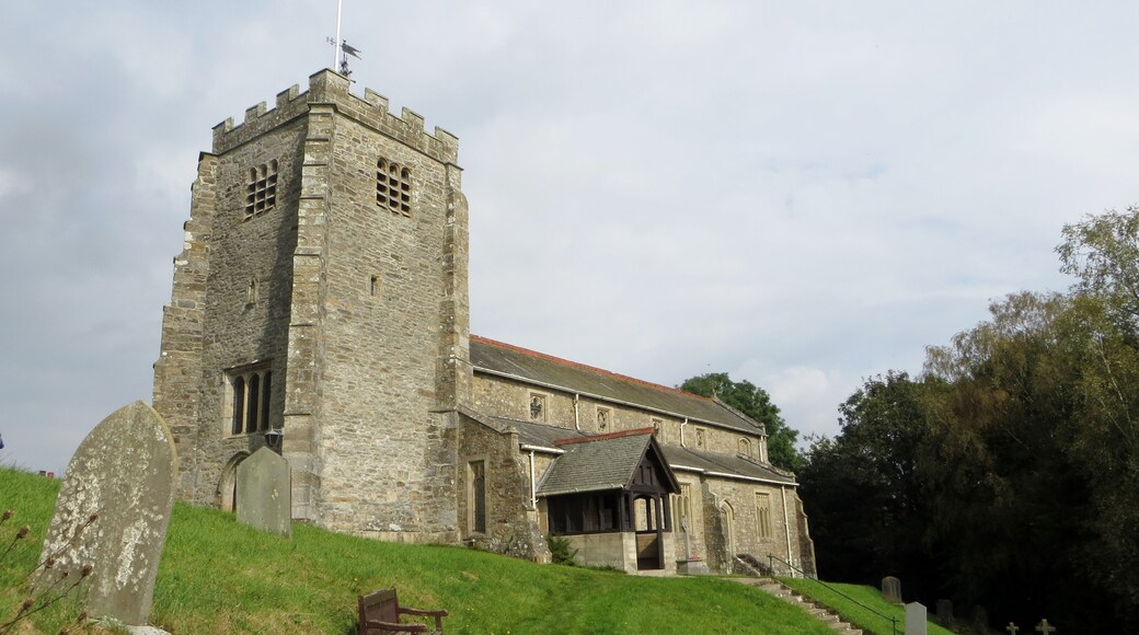 St. Michael the Archangel, Whittington
