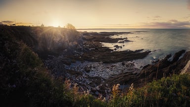 I was here for sunset and sunrise. Both were very beautiful and a perfect place to spend the evening and morning.