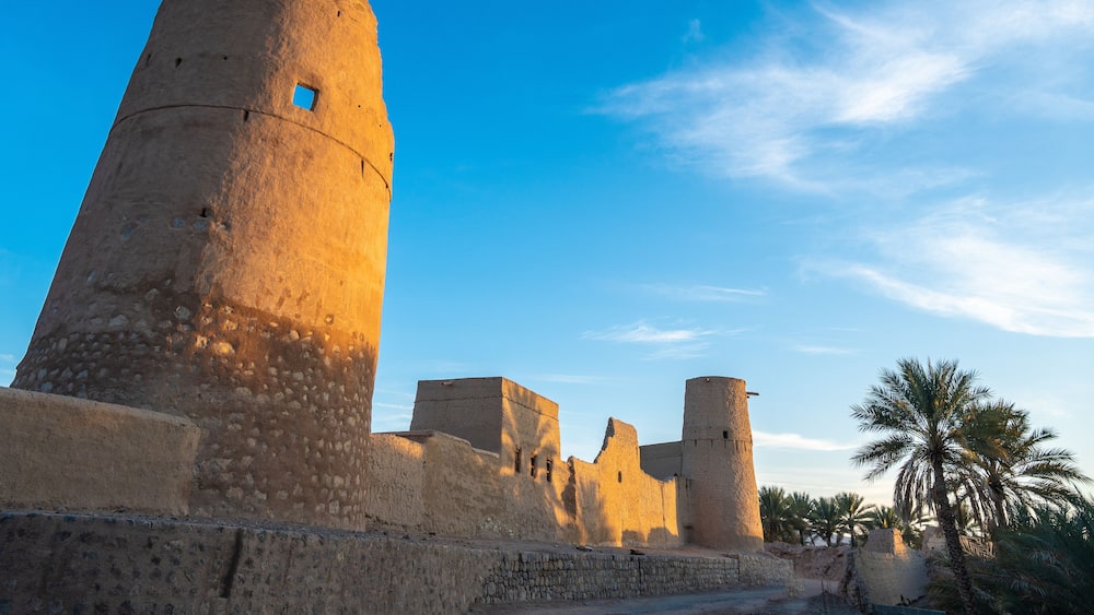 Adam Castle, Oman, ancient fortresses, cities of Arabia, sights of Oman