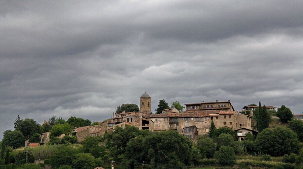 El Mallol (la Vall d'en Bas) This is a photo of a historical area indexed in the Spanish heritage register of Bienes de Interés Cultural under the reference RI-53-0000487.