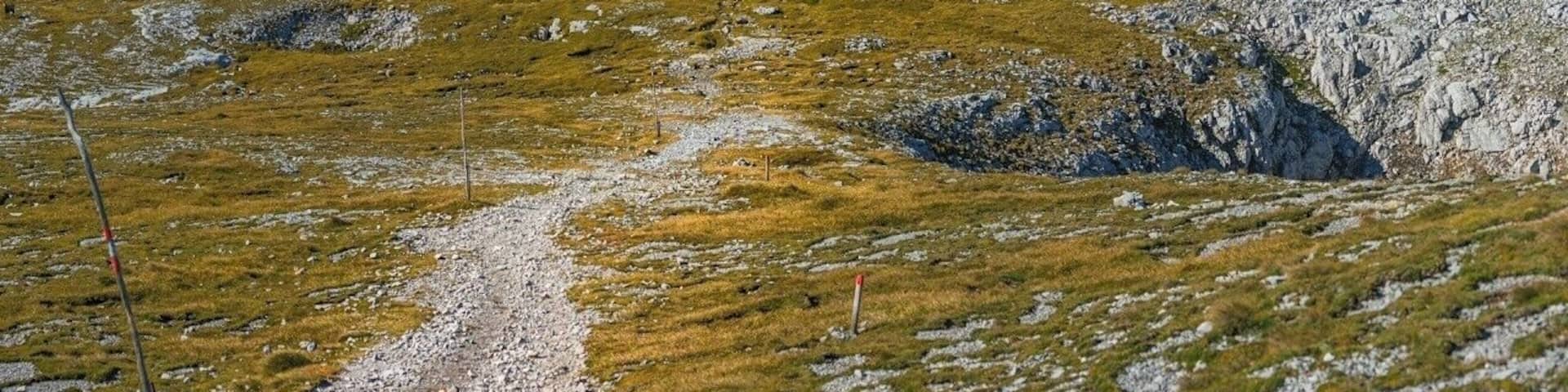 September 2016
Hundsboden, Hochschwab, Styria, Austria
Hundsboden is on the western edge of the Hochschwab plateau... It is a flat meadow offering great panoramic views of the neighboring ranges like Trenchtling with Hochturm summit (2.083 m, on the left), the Eisenerzer Griesmauer (2.034 m, in the middle) or Frauenmauer summit (1.827 m, on the right). The plateau is actually also a popular skialpinism trip destination.