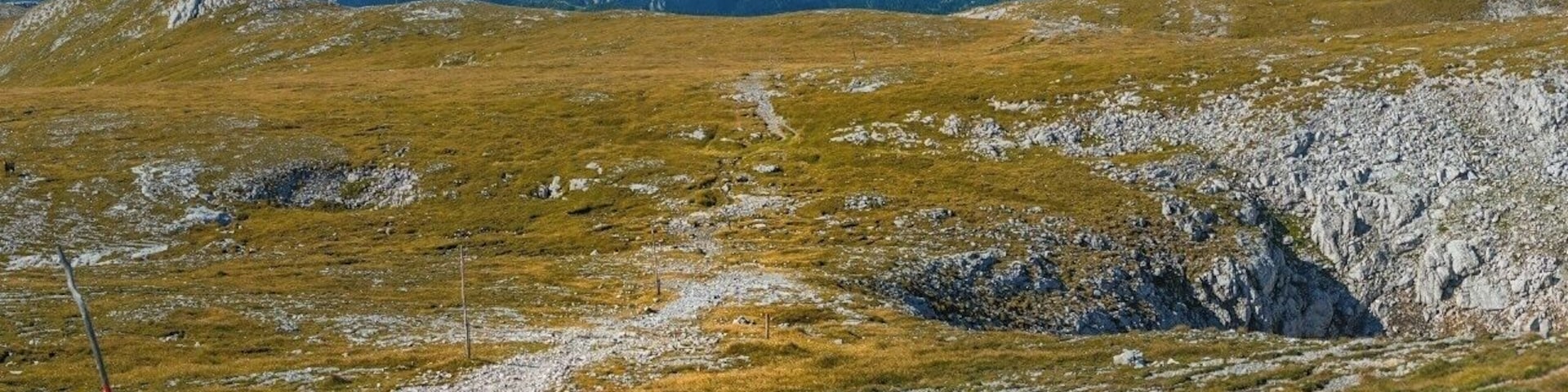 September 2016
Hundsboden, Hochschwab, Styria, Austria
Hundsboden is on the western edge of the Hochschwab plateau... It is a flat meadow offering great panoramic views of the neighboring ranges like Trenchtling with Hochturm summit (2.083 m, on the left), the Eisenerzer Griesmauer (2.034 m, in the middle) or Frauenmauer summit (1.827 m, on the right). The plateau is actually also a popular skialpinism trip destination.