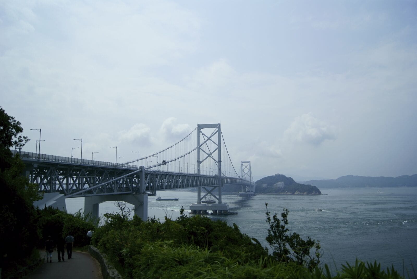 大鳴門橋