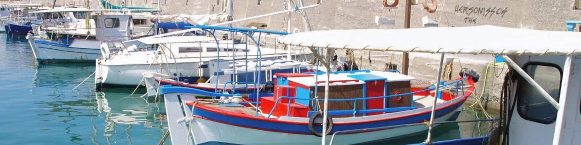 Taken at Hersonissos Harbour in Crete, Greece.
#Holiday #Greece #Hersonissos #Chersonesos #Harbour #Boats #Sea