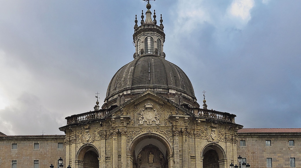 Carlo Fontana proyecta el conjunto arquitectónico del Santuario de Loyola (1688)