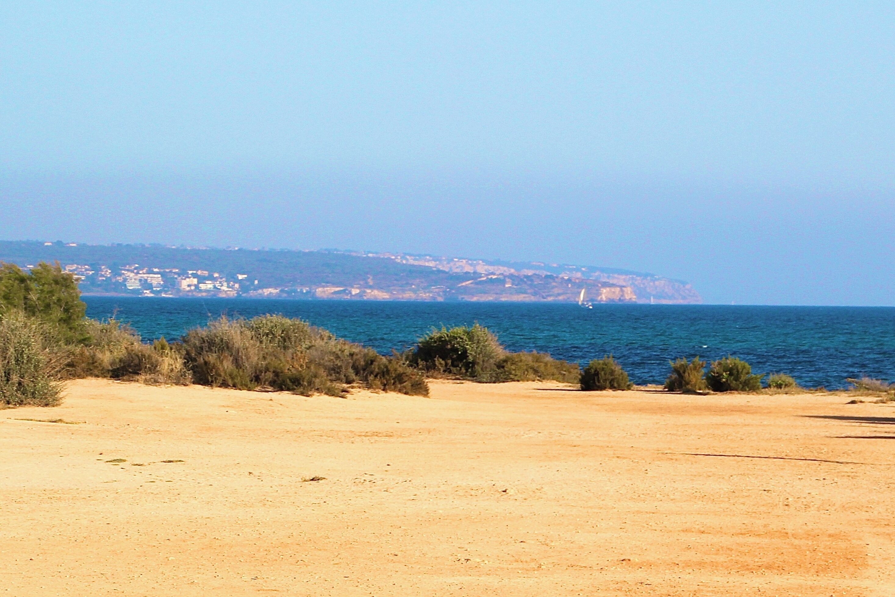 Cap Enderrocat i Cap Blanc desde Es Carnatge