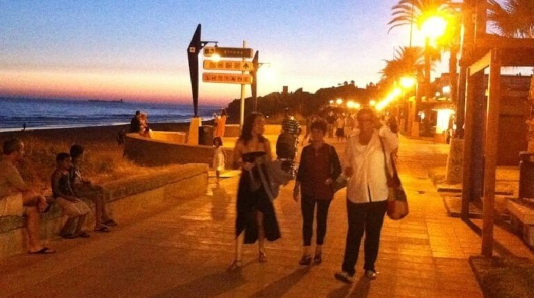 La Barrosa by night. Calm and cosy.