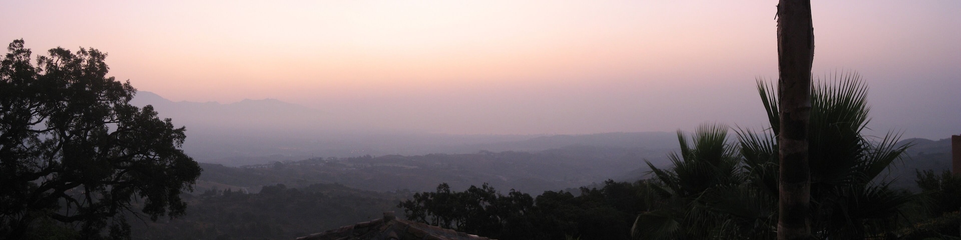 Vista Levante desde la Urbanizacion El Soto de Marbella