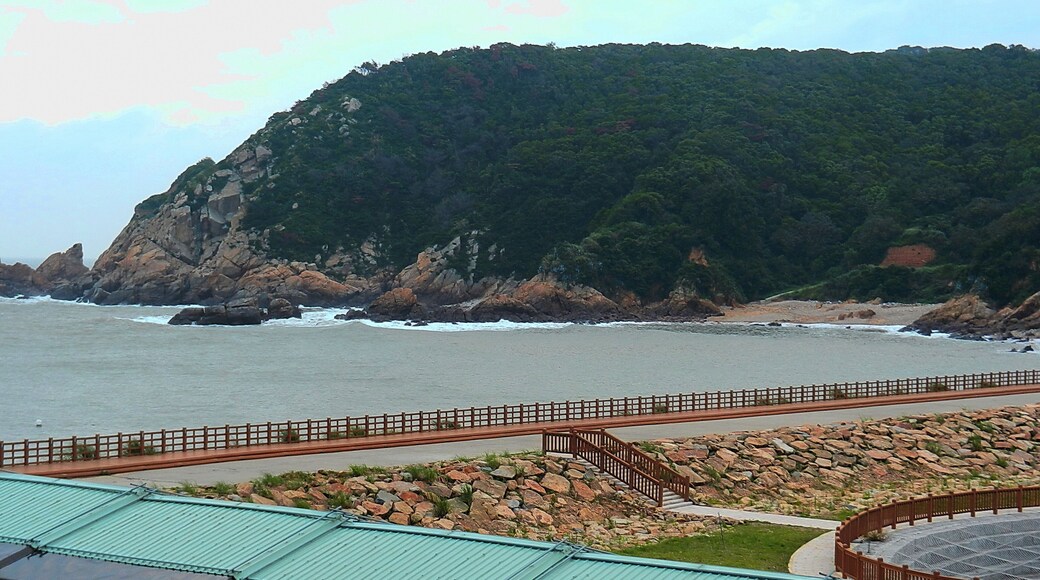 Jieshou Waterfront Park 介壽海濱公園