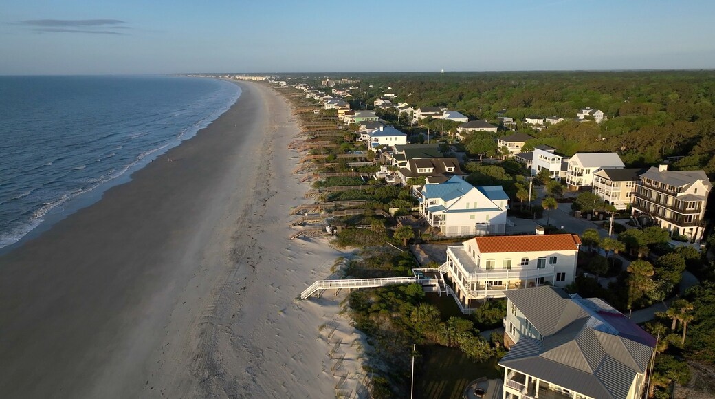 Litchfield by the Sea