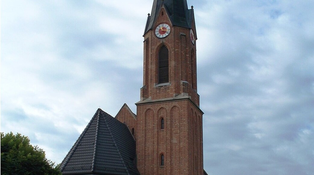 Pfarrkirche St. Josef von Alkofen (zur Stadt Vilshofen an der Donau gehörend.)