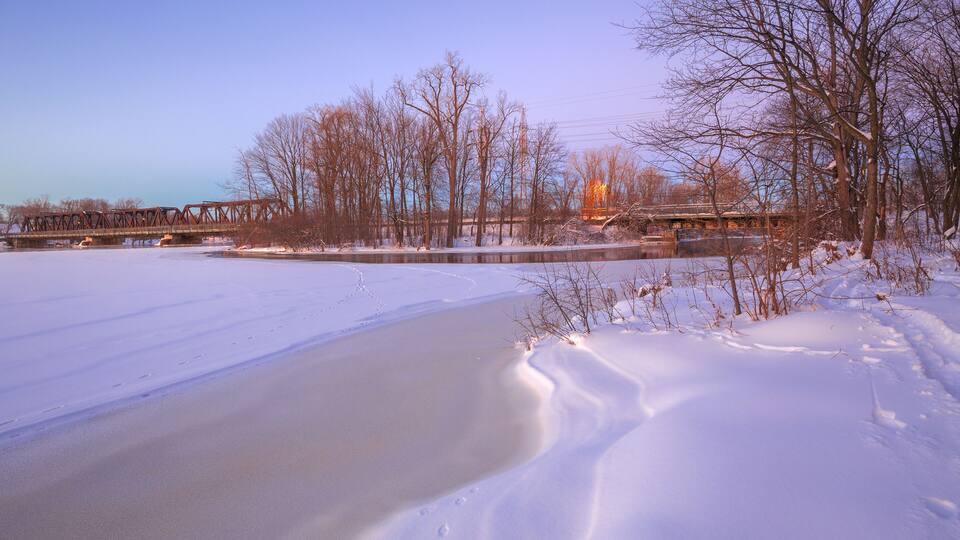 Frozen Riviere des Prairies Montreal Canada