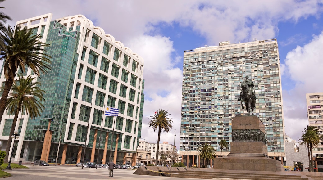 Independence Square. Montevideo, Uruguay