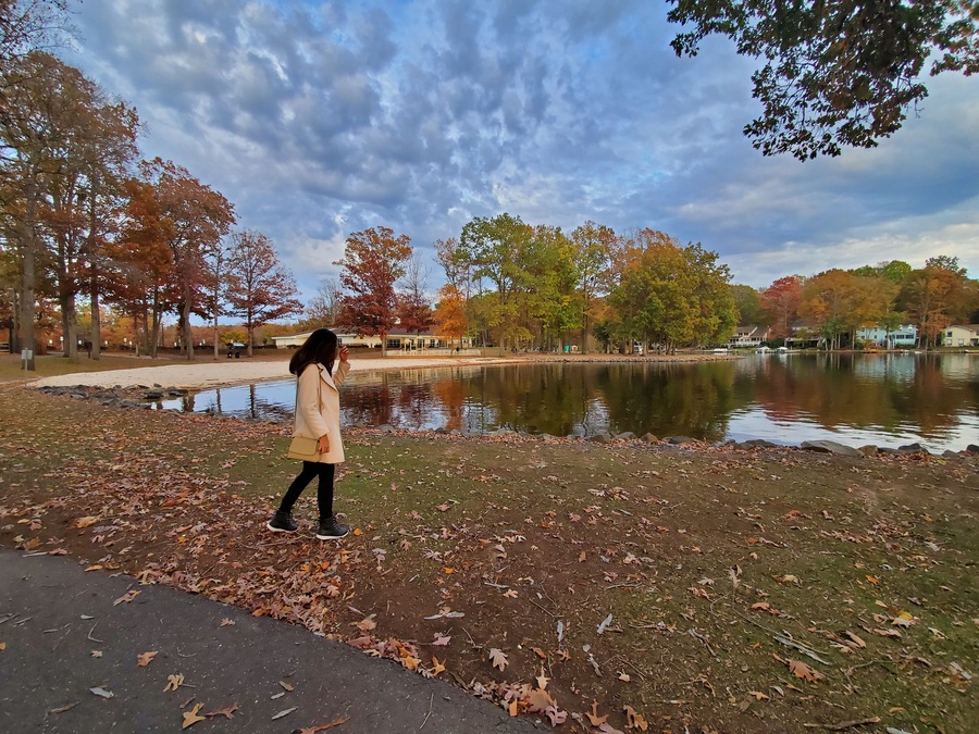 A moment of calmness by the lake is always good for those who wander.