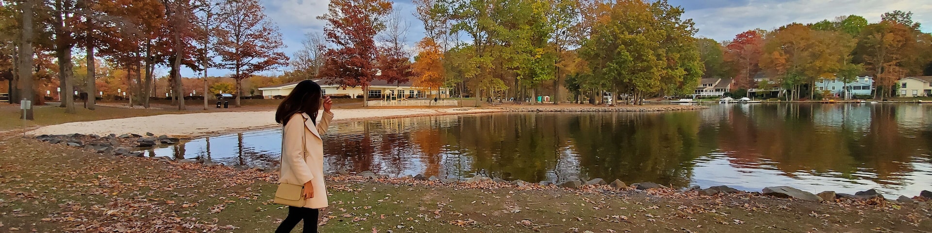 A moment of calmness by the lake is always good for those who wander.