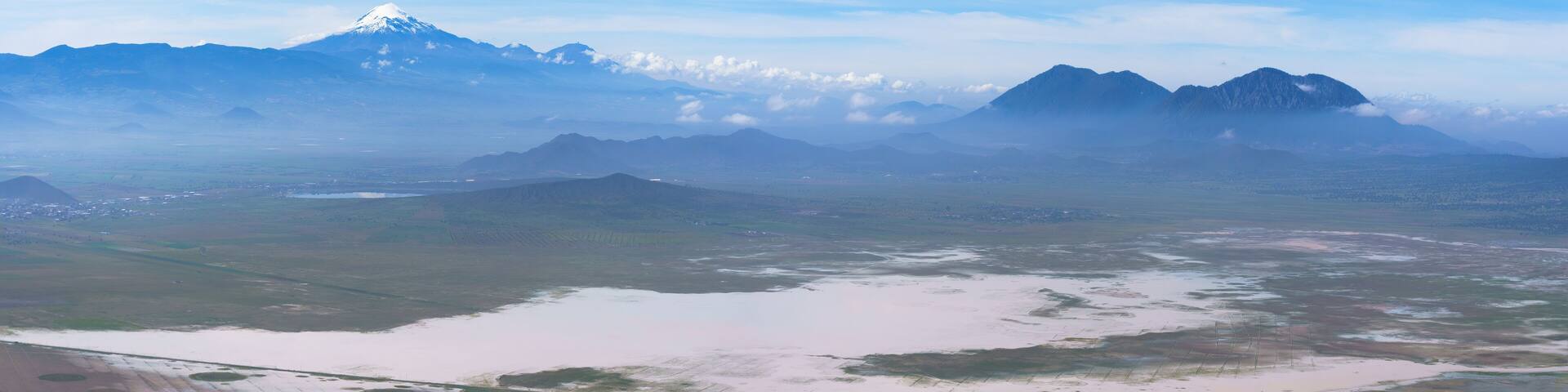 volcano pico de orizaba the highest mountain in Mexico, the Citlaltepetl