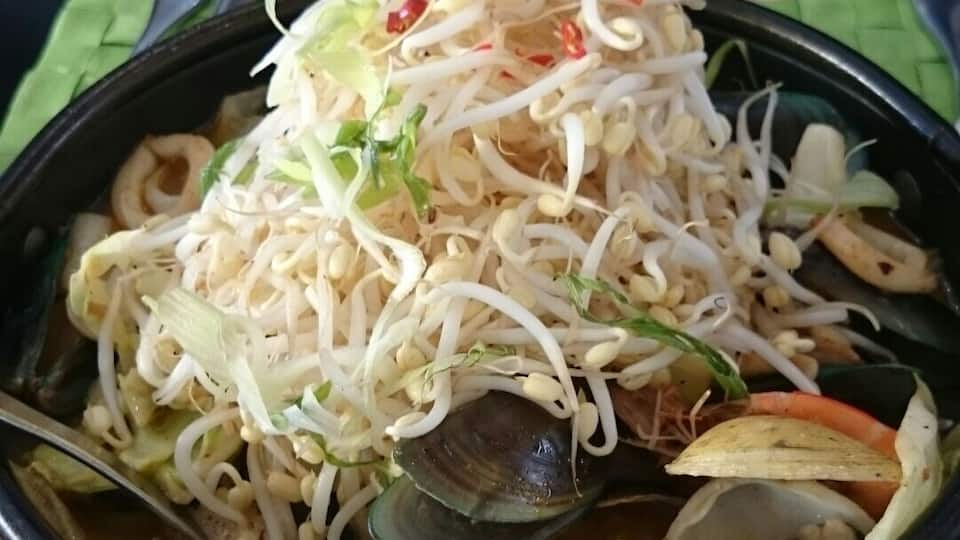 Nagasaki Champon Soup - wonderfuly spice soup with seafoods and noodles like no other