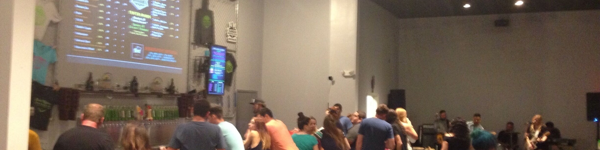A great spot to get a craft brew. Super popular and they have live music on the weekends