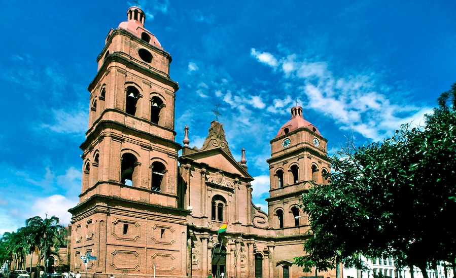 Catedral da Cidade de Santa Cruz de La Sierra na Bolivia.