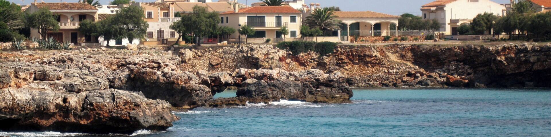 Bucht und Siedlung Cala Morlanda, Gemeinde Manacor, Mallorca, Spanien