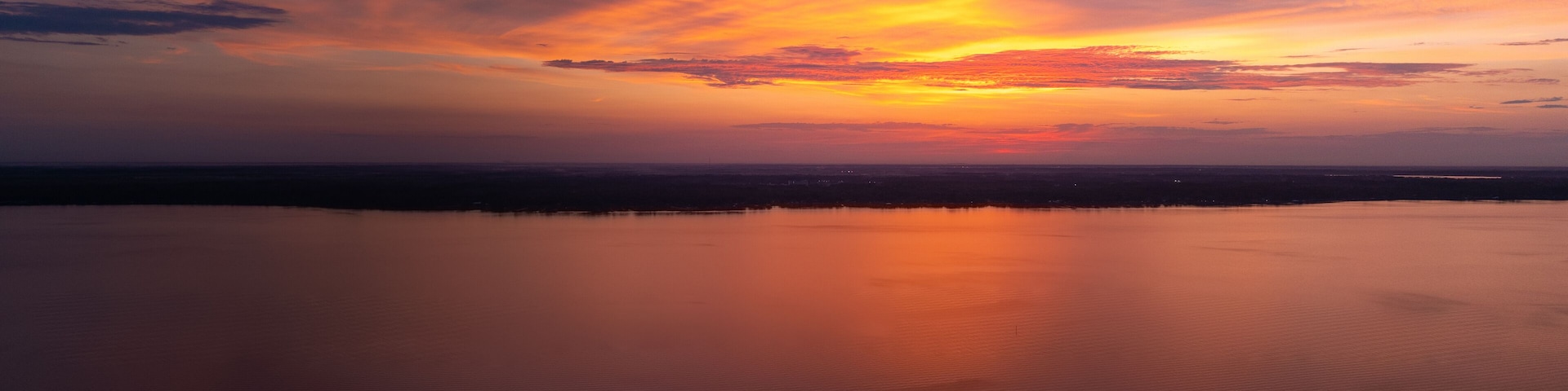 Sunset over the St. Johns River in Fruit Cove, Florida.