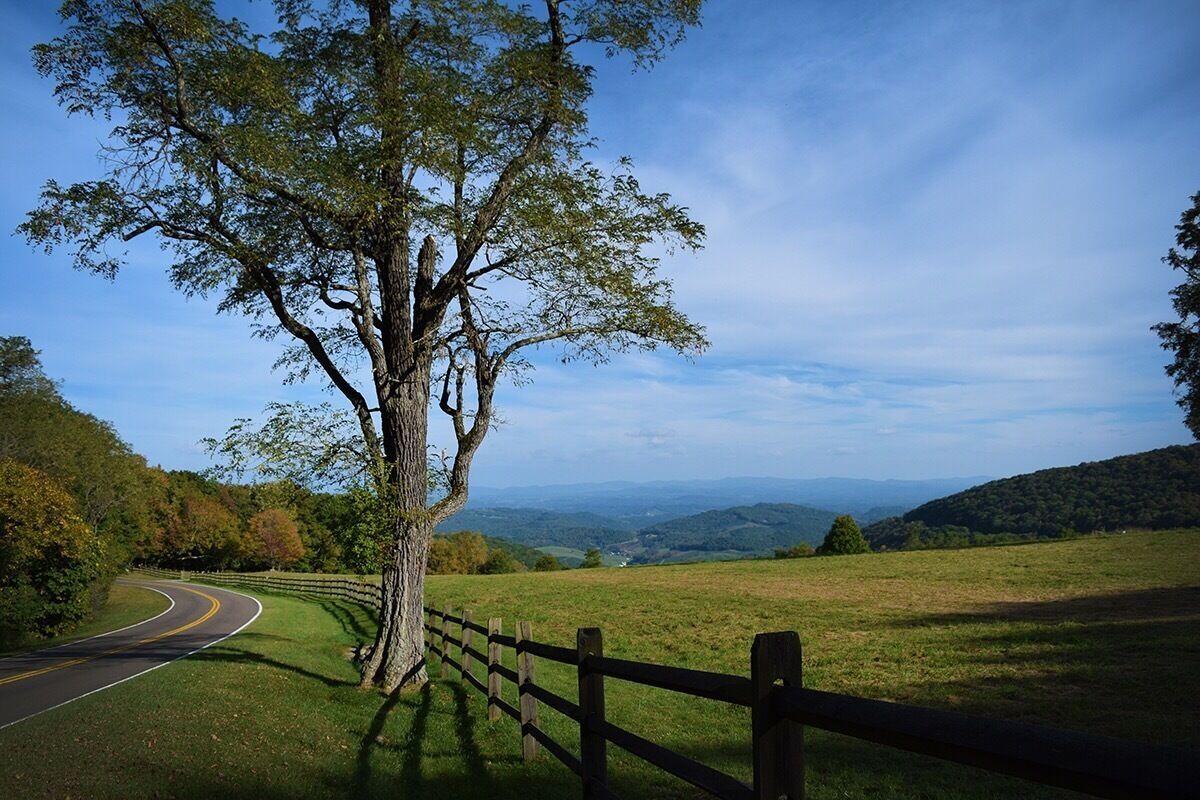 Heading to the picnic area 
#TakeAHike
