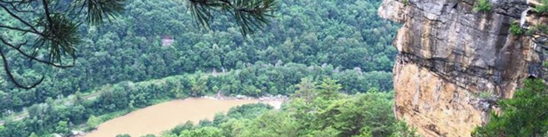 Spectacular views along the Endless Wall Trail.