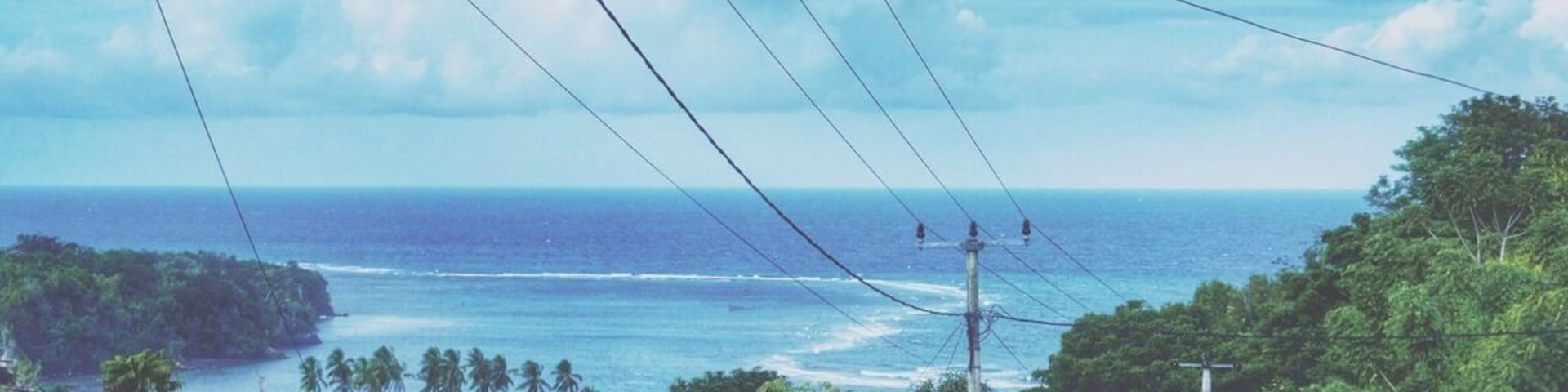 •Moluccan Sea•
I had a road trip today to Kora-Kora beach and it's so wonderful to have the chance witnessing this breathtaking view of Moluccan Sea.
Moluccan sea is located between North Sulawesi and North Maluku.
This was taken in Minahasa, North Sulawesi, Indonesia