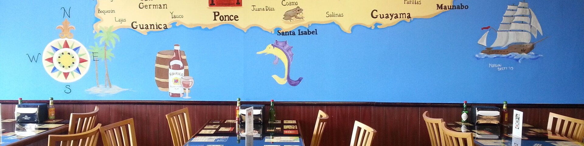 The best empanadas on Long Island! At $2.50 apiece you can't beat them and they're so good. Flakey, tasty and fresh. They're never greasy and the customer service is great. #eatlocal #roadtrip #empanadas