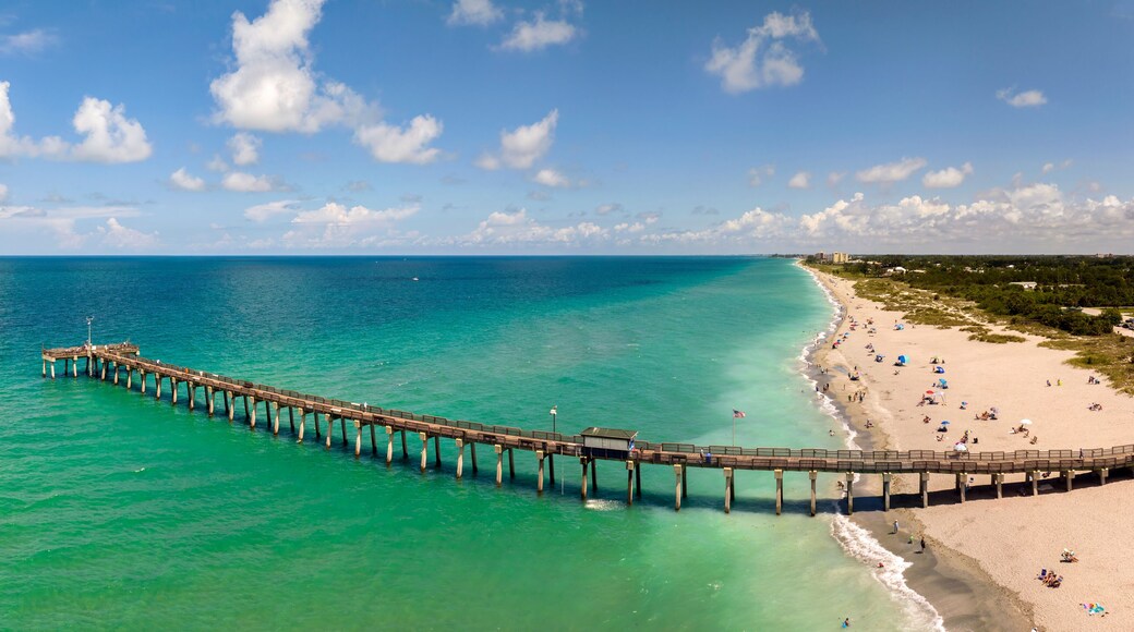 Bright ocean landscape at Venice fishing pier in Florida, USA. Popular vacation place in south