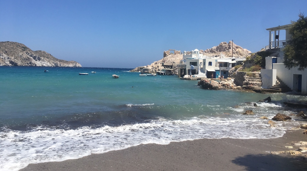 A small village with an a access to the sea
#greece
#milos