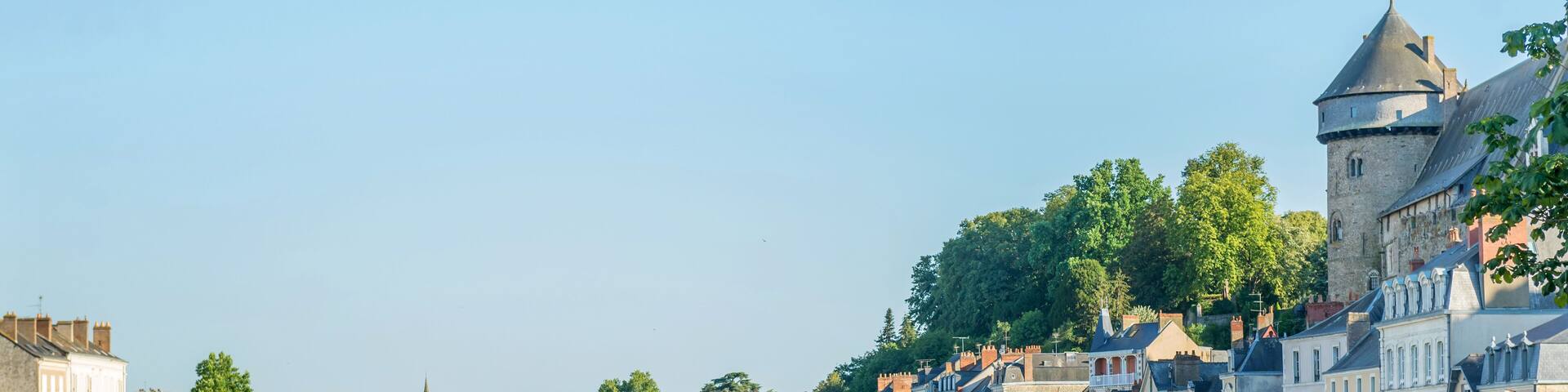 Banks of the Mayenne river, City of Laval, Mayenne, Pays de Loire, France