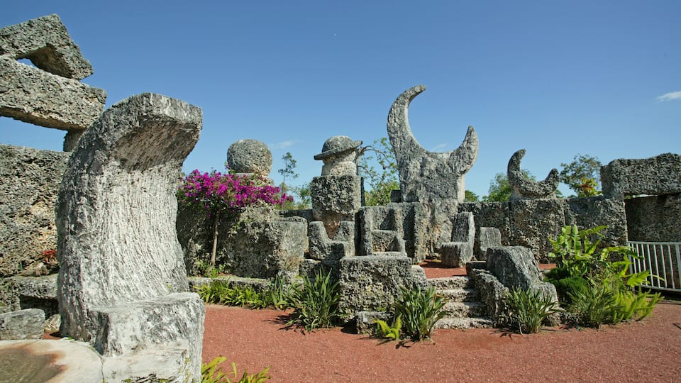 Coral Castle Sculpture Garden, Miami Florida