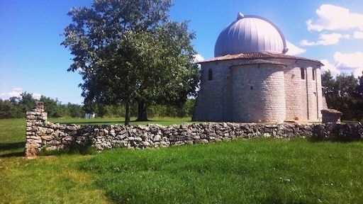 During the last 15 years , Visnjan became one of the worlds most prolific discovery sites for the small bodies in the solar system. More than 1400 minor planets have been discovered here! 🌌🔭