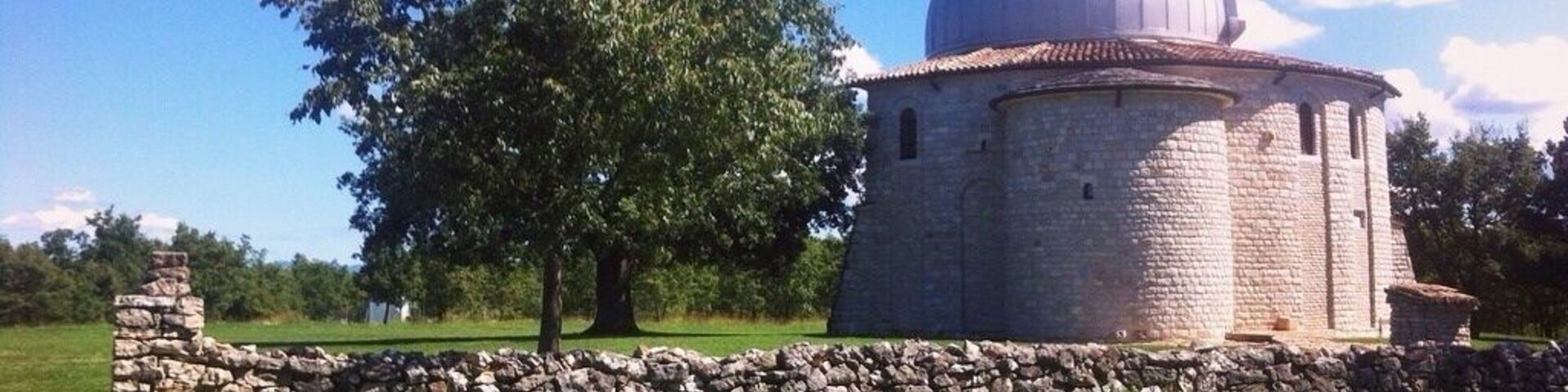 During the last 15 years , Visnjan became one of the worlds most prolific discovery sites for the small bodies in the solar system. More than 1400 minor planets have been discovered here! 🌌🔭