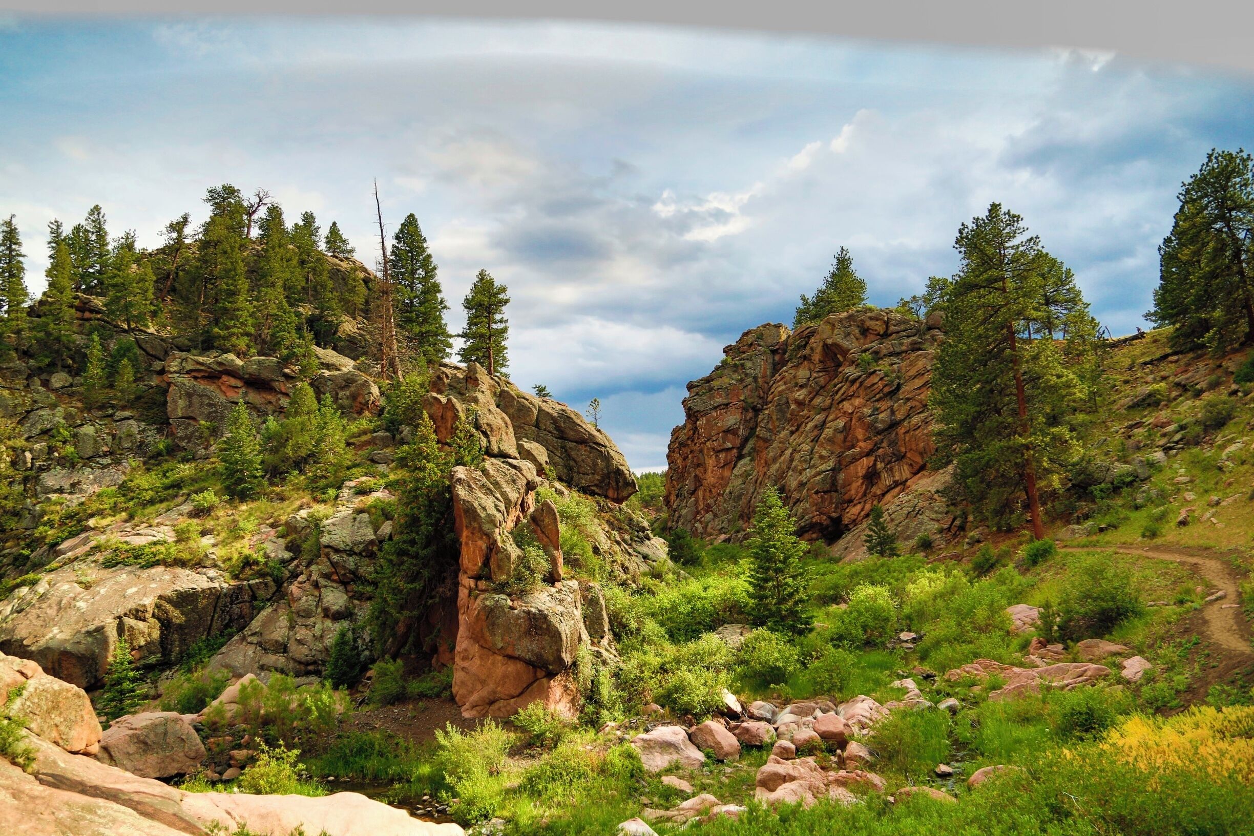 #hiking.. i love hiking being out doors following a trail or just making my own fresh air and the out doors is amazing. i hike every chance i can close to home or travel to find new locations, I'm from akron Ohio but i love to travel this photo was from... just another adventure 