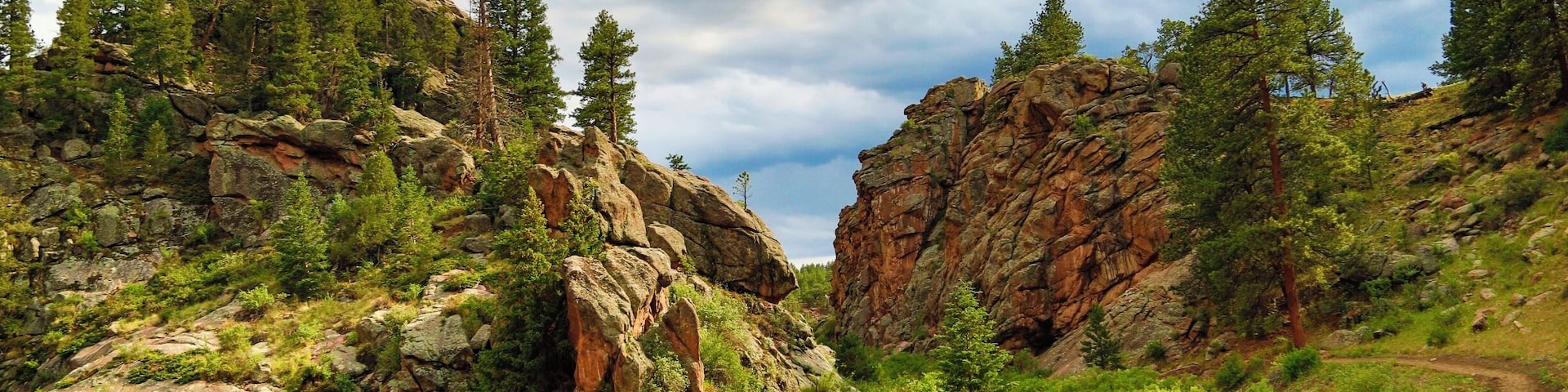 #hiking.. i love hiking being out doors following a trail or just making my own fresh air and the out doors is amazing. i hike every chance i can close to home or travel to find new locations, I'm from akron Ohio but i love to travel this photo was from... just another adventure