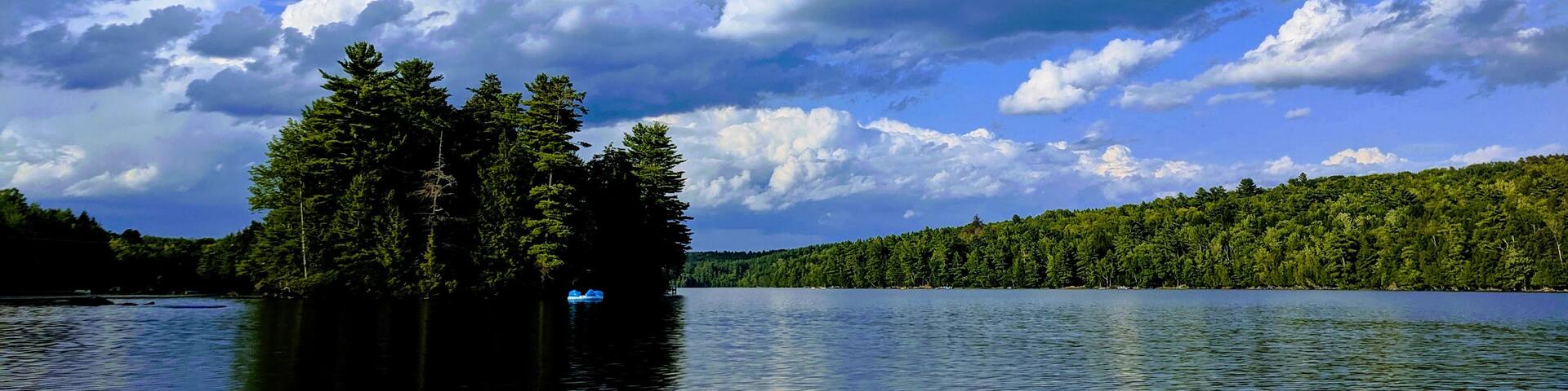 Here in Maine, we are spoiled in summer with lakes and the Atlantic Ocean. Just two of many reasons why Maine is a great destination!
#maine #thewaylifeshouldbe
#tourism #lakes #summer #vactionland