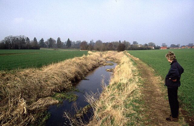 Beside the River Alne Following a footpath beside this river, which looks more like a ditch, towards Henley in Arden