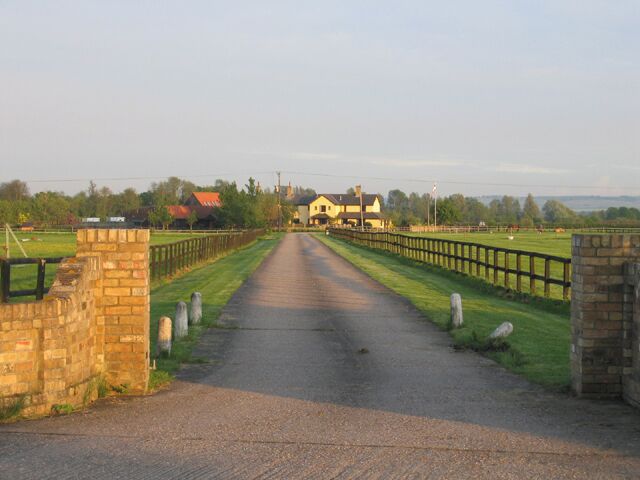 Entrance to Low Farm, Croydon, Cambs. in the Rhee (Cam) valley; view from the B1042 Lower Road.