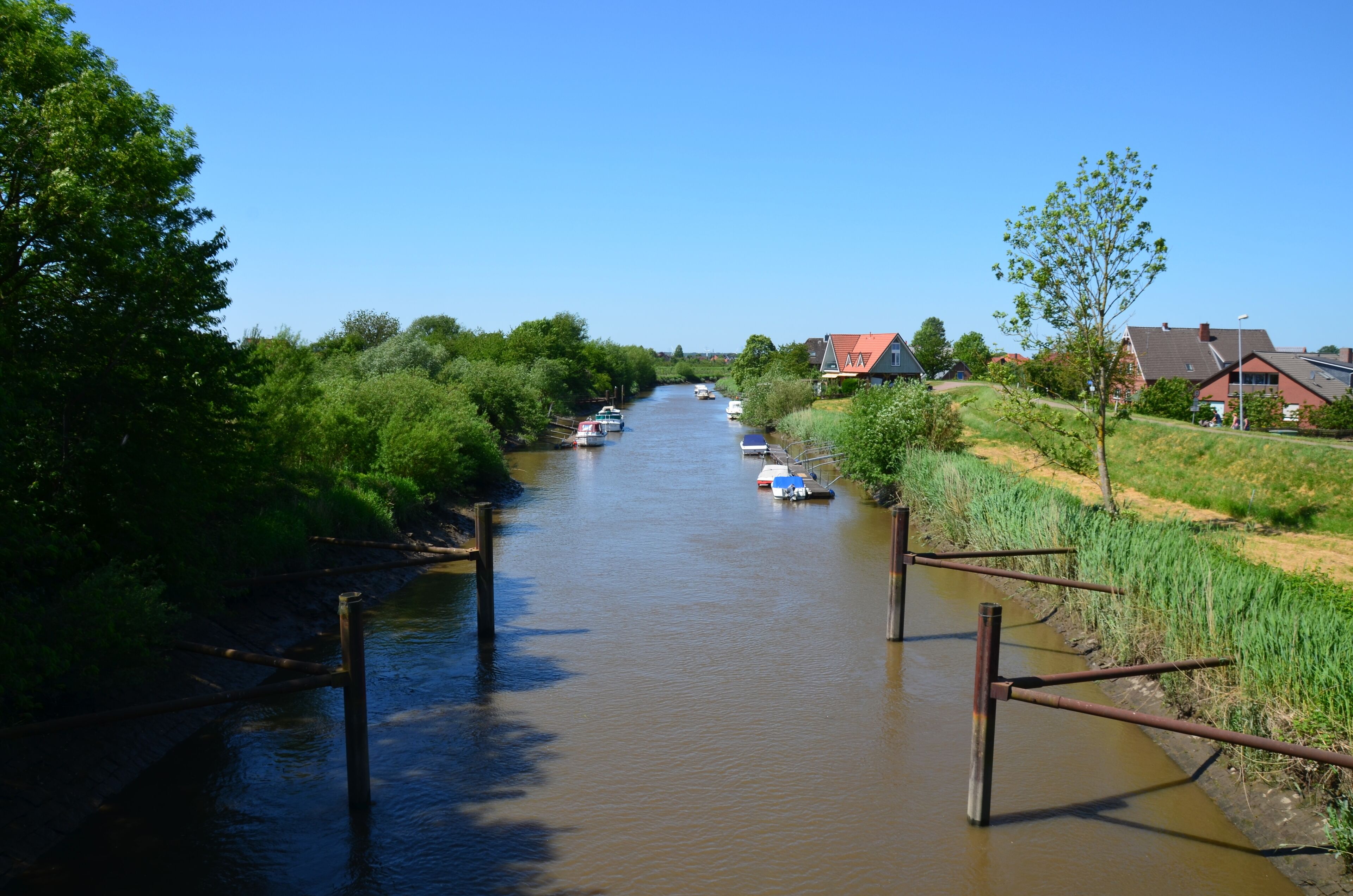 Die Lühe in Grünendeich.