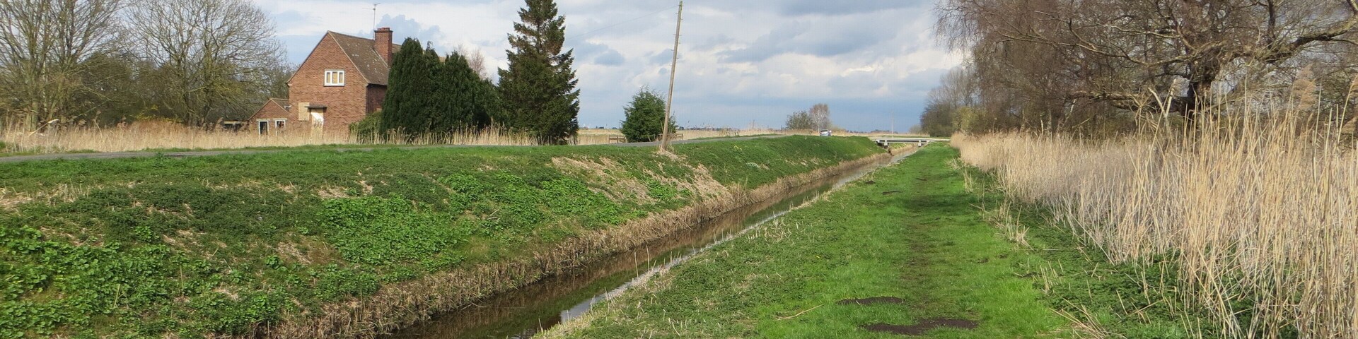 Holme Lode looking eastwards - April 2016