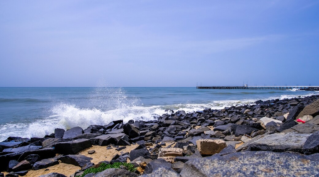 Pantai Sesiaran Pondicherry
