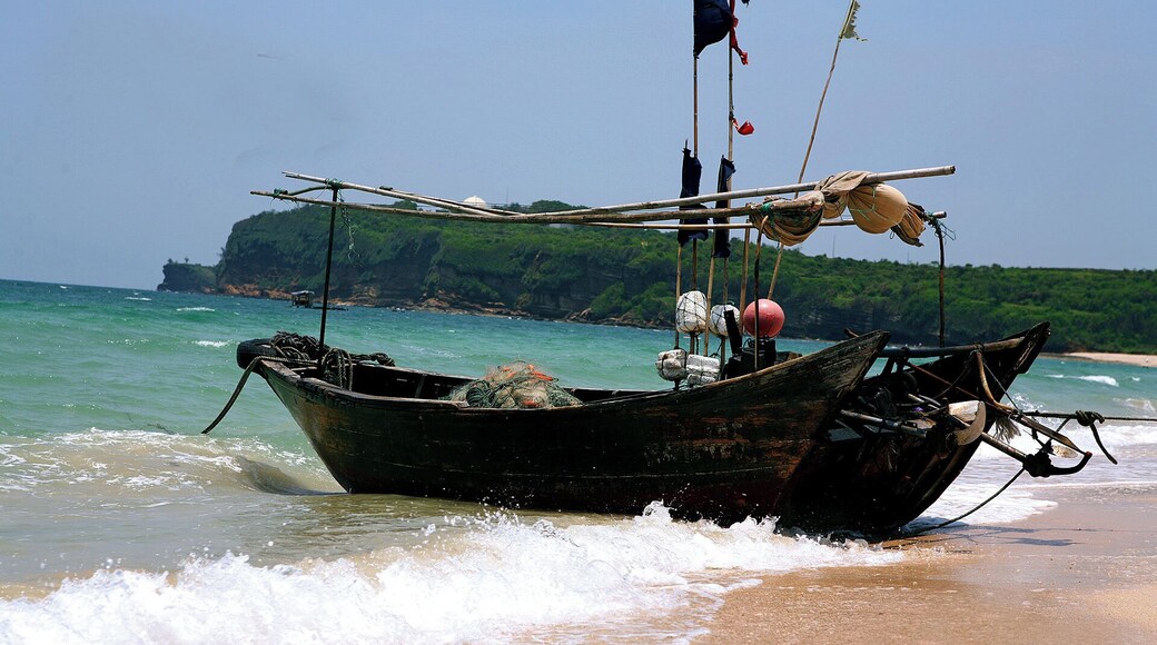 Beihai #WeizhouIsland,there's not only poem,but also delicious cuisine.
https://twitter.com/Beautifulgx