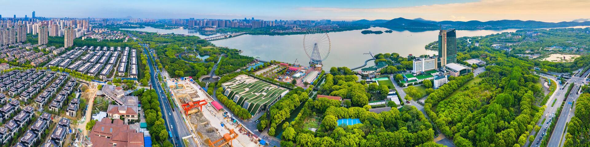 Taihu Lake scenic spot, Wuxi City, Jiangsu Province, China